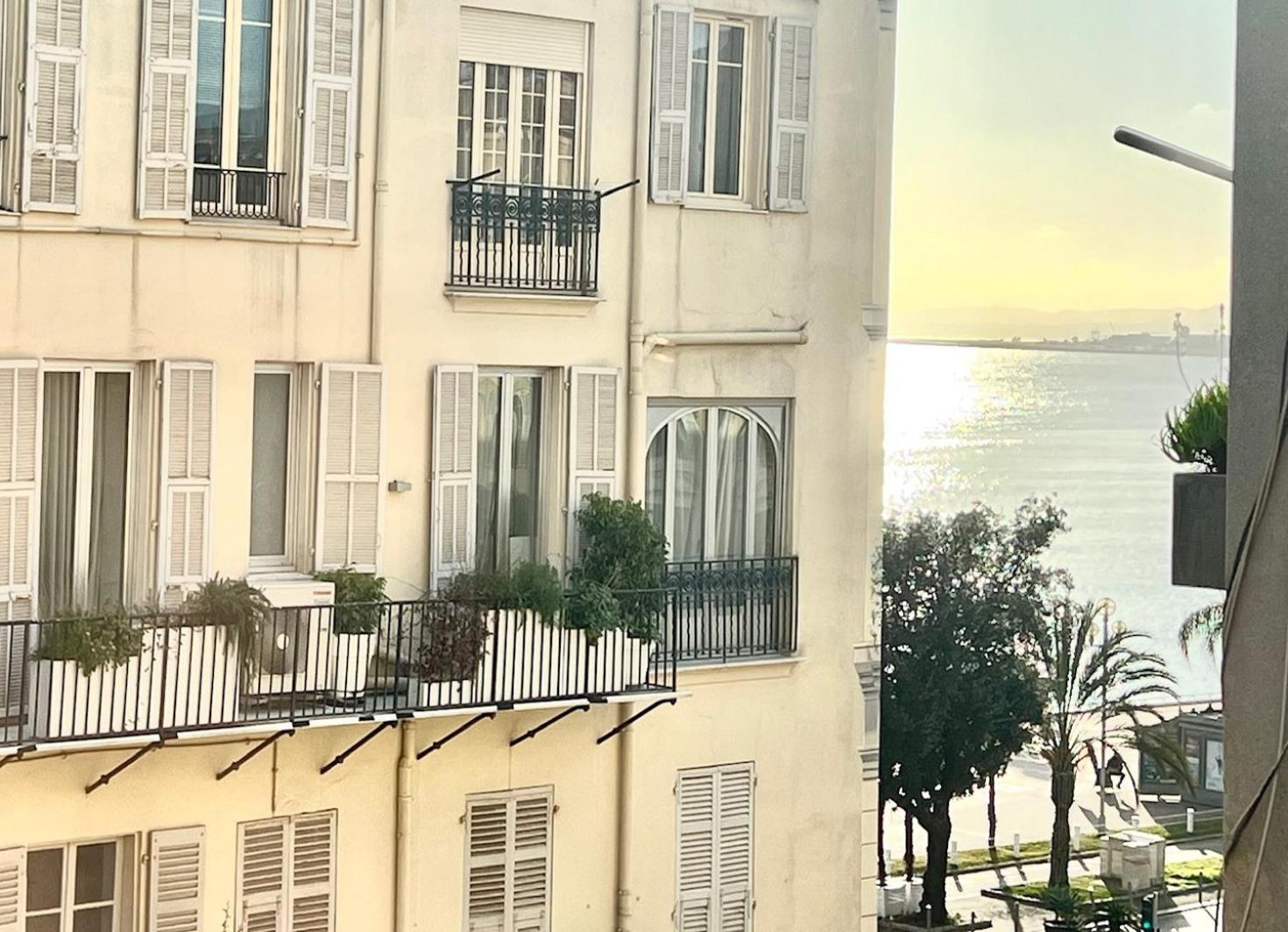 Cc Ot La Maison De Paule Old Town Promenade Des A Apartment Ница Екстериор снимка