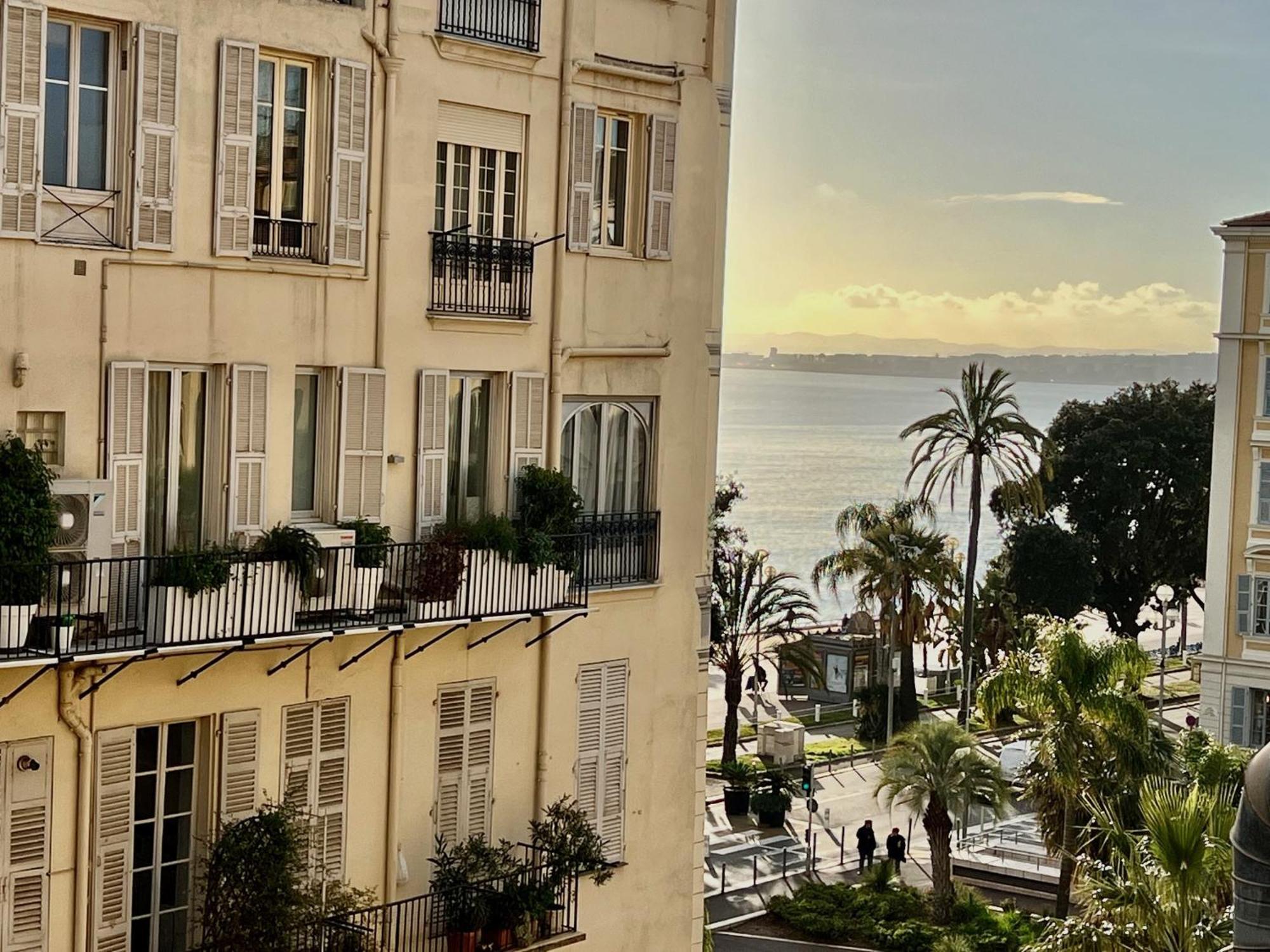 Cc Ot La Maison De Paule Old Town Promenade Des A Apartment Ница Екстериор снимка